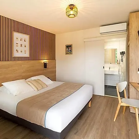 Sure By Western Hotell 3*